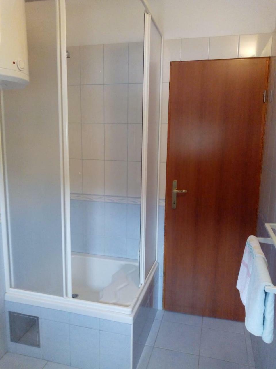 Apartment Zalo Donje Selo na Šolti Buitenkant foto