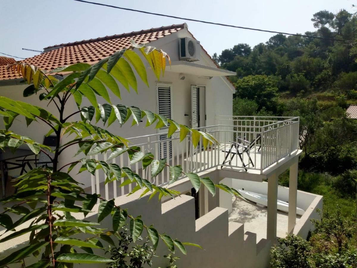 Apartment Zalo Donje Selo na Šolti Buitenkant foto